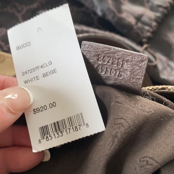 Gucci purse - Picture 9 of 13